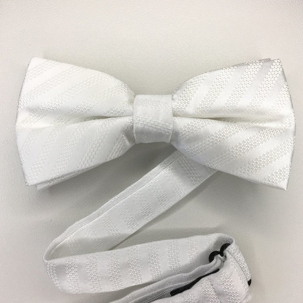JON VANDYK HOLLAND Vintage Vibe Semi-Butterfly Bow Tie ▶◀ 𝔹ℝ𝔸ℕ𝔻 ℕ𝔼𝕎! - Picture 2 of 8
